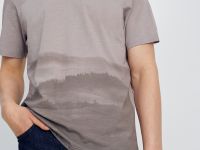 Свободная футболка с принтом