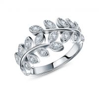 Серебряное кольцо с фианитами