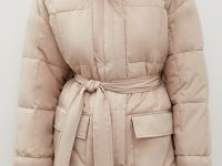 Куртка с капюшоном и поясом