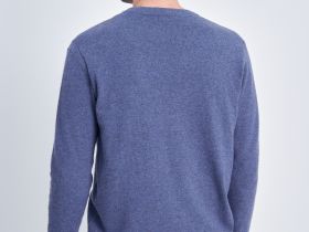 Джемпер прямого силуэта с округлым вырезом