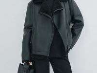 Дублёнка с воротником из искусственного меха, Черный