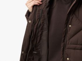 Женская парка Lacoste с капюшоном