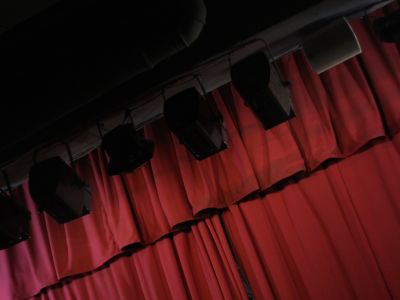 Билеты на Свидание в Париже (Театр Ермашова) / Театр | Афиша | ИнфоТаймс