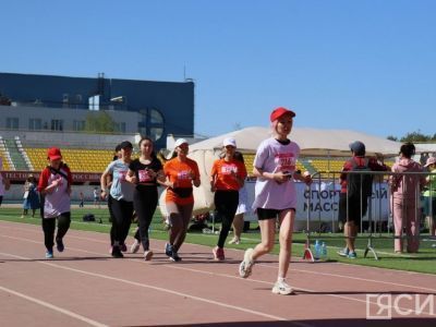 1 км = 100 рублей на благотворительность: как онлайн принять участие в Зелёном Марафоне Сбера