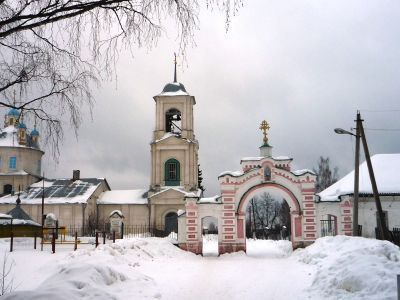 Ансамбль Ризположенской (Макарьевской) церкви