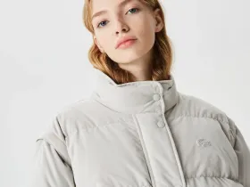 Женская куртка Lacoste