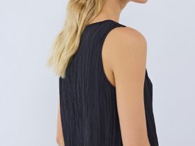 Майка из ткани с жатым эффектом, Черный