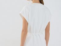 Жилет на запах с поясом, Белый