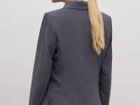 Жакет двубортный с v-образным вырезом