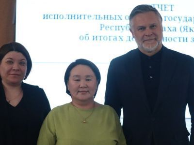 Звания отличников здравоохранения присвоили в Якутии сотрудницам Алданской ЦРБ