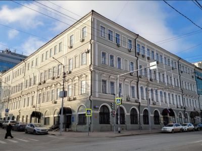 Здание бывшей Городской Думы, где 2 марта 1917 г. проходило первое заседание Саратовского Совета рабочих депутатов