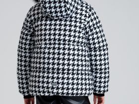 Куртка текстильная с полиуретановым покрытием для девочек