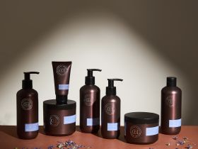 Пена для ванны Black currant