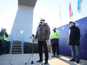 В Якутии завершили строительство первого элемента Ленского моста