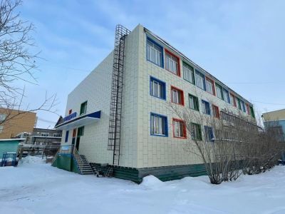 Детский сад «Якутяночка» обновил фасад здания по программе поддержки местных инициатив