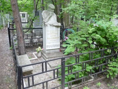 Могила Владимирова Юрия Яковлевича (1925-1978 гг.), композитора