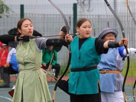 Спортсмены из Вилюйского района победили в командном первенстве по стрельбе из традиционного лука
