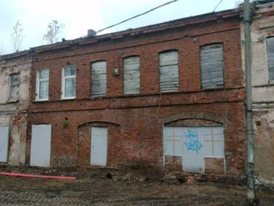 Дом жилой с лавкой