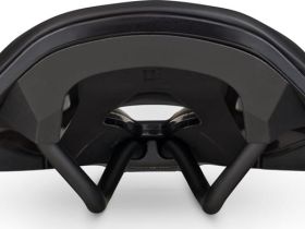 Седло Fizik Vento Argo R5 (черный 150 мм)