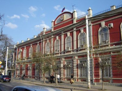 Здание Нахичеванской мужской гимназии