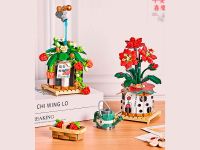 1284_MK Конструктор Клубничный куст в горшке