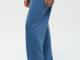 спортивные брюки