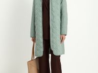 Полупальто утепленное с капюшоном