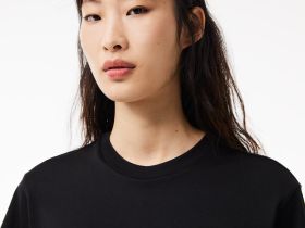 Женская футболка Lacoste свободного кроя из мягкого хлопка