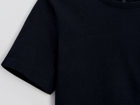 Топ из хлопка с открытым плечом и фигурным узлом