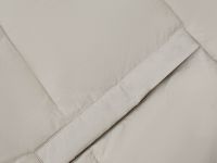 Утепленная куртка с капюшоном