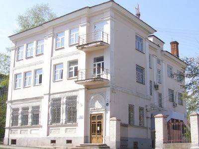 Бывший дом золотопромышленника Треухова, построенный в стиле модерн