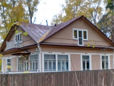 Дом, в котором в 1938-1968 годах жил артист В.К. Папазян