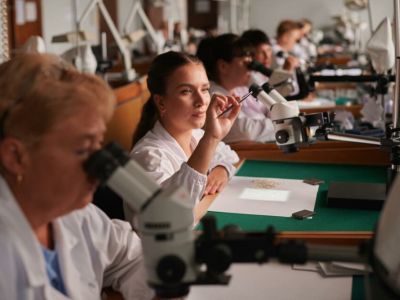 Единая сбытовая организация АЛРОСА отмечает 30-летие