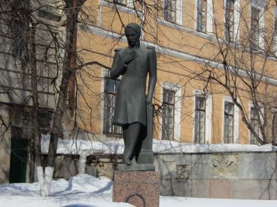 Памятник М.Ю. Лермонтову