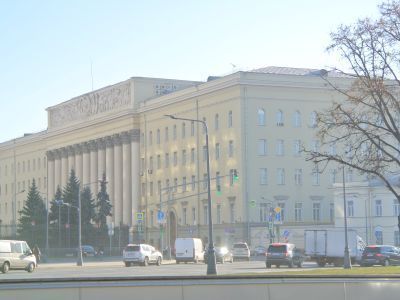 Здание Реввоенсовета республики, в котором 6 декабря 1919 г. Ленин Владимир Ильич посетил Главнокомандующего вооруженными силами С.С.Каменева