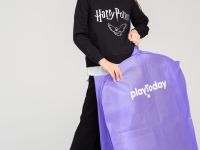 Чехол для одежды из нетканого материала