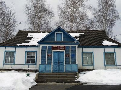 Ушаковская сельская библиотека