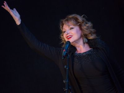 Билеты на Елена Чарквиани (Театр Вахтангова) / Театр | Афиша | ИнфоТаймс