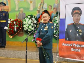 В Якутске простились с Героем России Алексеем Петровым