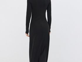Трикотажное платье с расклёшенной юбкой, Черный