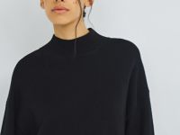 Объёмный джемпер с воротником-стойкой, Черный