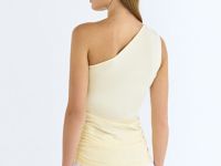 Топ на одно плечо с узлом, Желтый