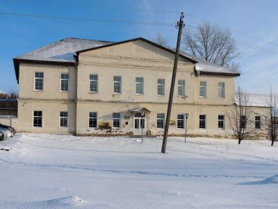 Памятник архитектуры XIX в., памятник истории, связанный с именем М. Е. Салтыкова-Щедрина