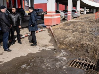 Более 20 тысяч метров уличных лотков пропарено в Якутске