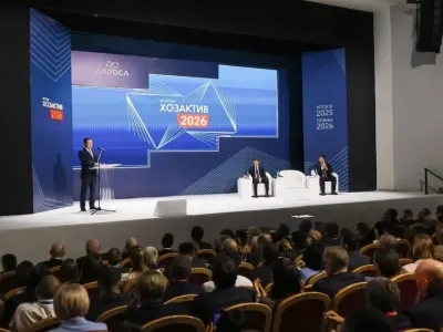 Айсен Николаев принял участие в форуме «Хозактив АЛРОСА»