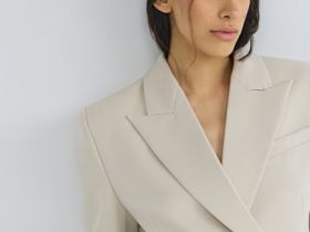 Приталенный двубортный жакет, Бежевый