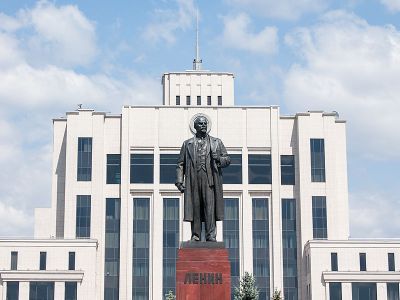Памятник В.И.Ленину