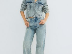 Джинсовая куртка со стразами, Голубой