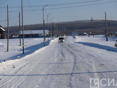 Более 11 километров дорог отремонтируют в Хангаласском районе в 2023 году