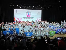 Юные цирковые артисты из Якутии завоевали награды на фестивале в Китае